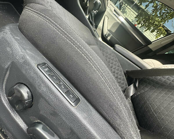 Белый Шкода Суперб, объемом двигателя 1.8 л и пробегом 209 тыс. км за 16500 $, фото 8 на Automoto.ua