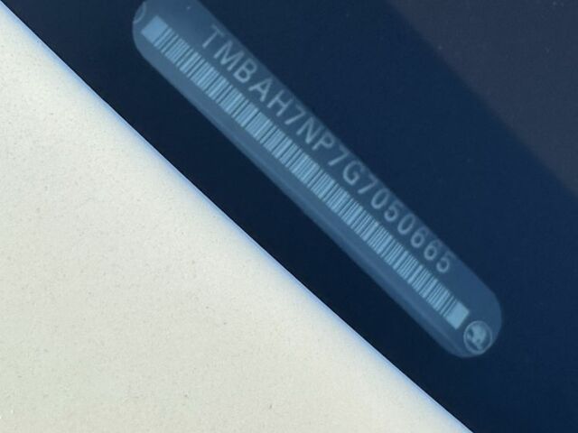 Білий Шкода Суперб, об'ємом двигуна 2 л та пробігом 226 тис. км за 17750 $, фото 14 на Automoto.ua