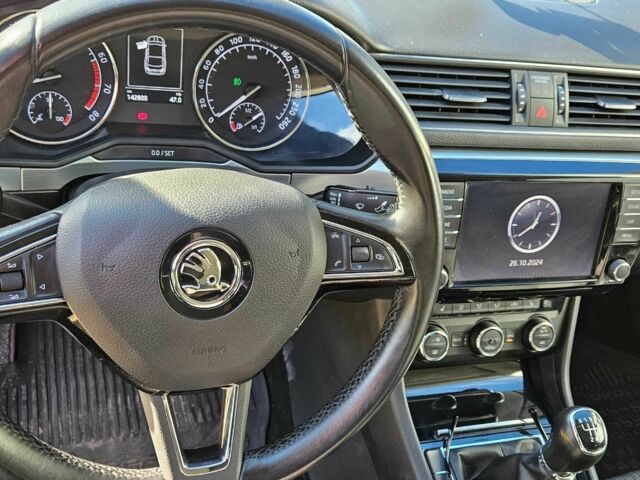 Білий Шкода Суперб, об'ємом двигуна 1.8 л та пробігом 144 тис. км за 17200 $, фото 13 на Automoto.ua