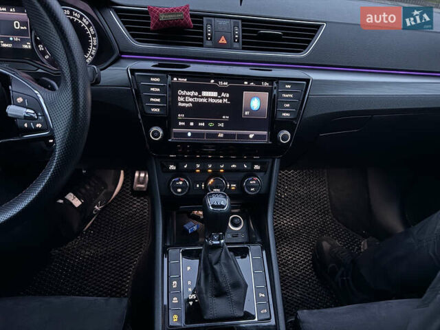 Белый Шкода Суперб, объемом двигателя 1.97 л и пробегом 169 тыс. км за 22000 $, фото 23 на Automoto.ua