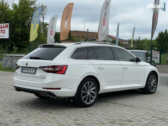 Белый Шкода Суперб, объемом двигателя 2 л и пробегом 300 тыс. км за 17555 $, фото 13 на Automoto.ua