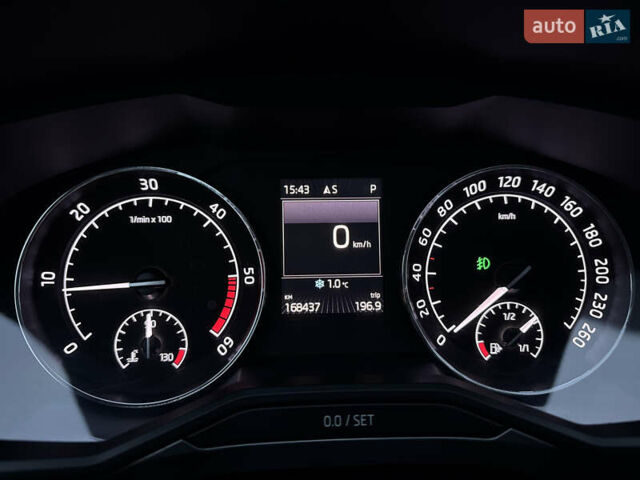 Белый Шкода Суперб, объемом двигателя 1.97 л и пробегом 169 тыс. км за 22000 $, фото 22 на Automoto.ua