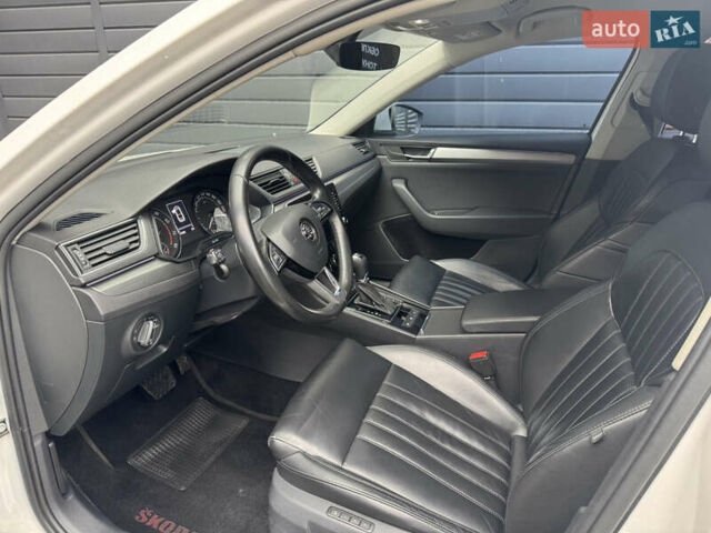 Белый Шкода Суперб, объемом двигателя 1.8 л и пробегом 218 тыс. км за 16900 $, фото 24 на Automoto.ua