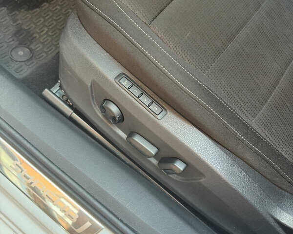 Белый Шкода Суперб, объемом двигателя 1.8 л и пробегом 159 тыс. км за 17900 $, фото 28 на Automoto.ua