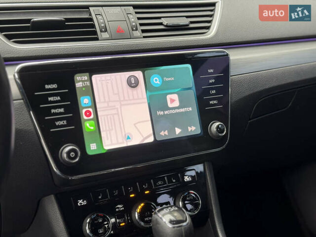 Белый Шкода Суперб, объемом двигателя 1.8 л и пробегом 218 тыс. км за 16900 $, фото 29 на Automoto.ua