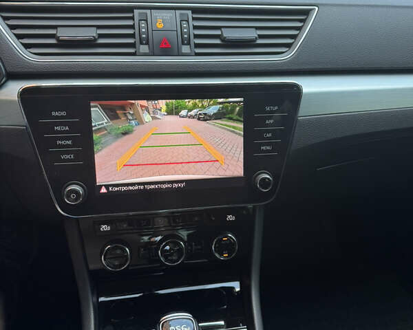 Белый Шкода Суперб, объемом двигателя 1.8 л и пробегом 159 тыс. км за 17900 $, фото 32 на Automoto.ua