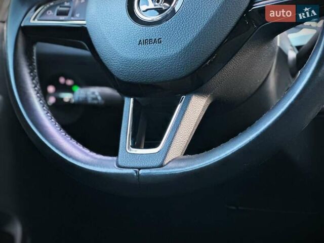 Шкода Суперб 2019 у Києві на Automoto.ua Білий Шкода Суперб, об'ємом двигуна 1.97 л та пробігом 120 тис. км за 28900 $, фото 41 на Automoto.ua