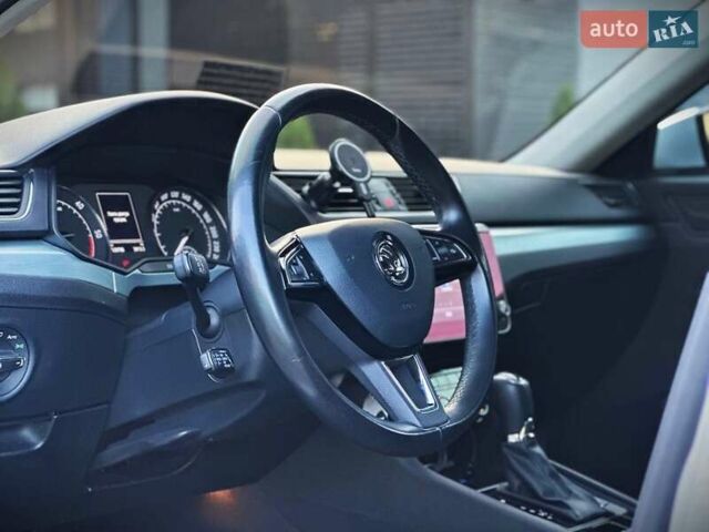 Белый Шкода Суперб, объемом двигателя 1.97 л и пробегом 120 тыс. км за 26300 $, фото 36 на Automoto.ua