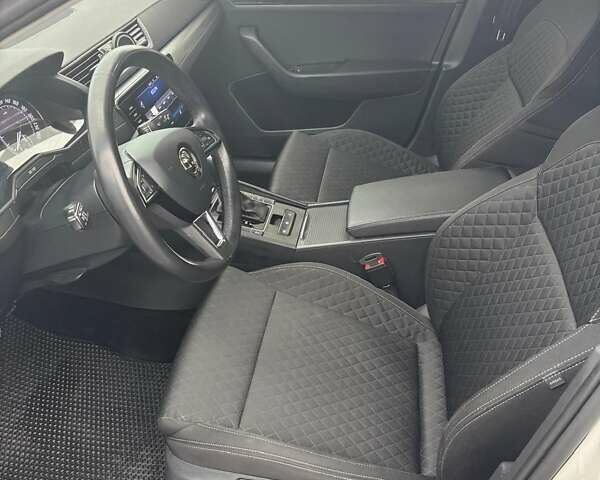 Белый Шкода Суперб, объемом двигателя 1.8 л и пробегом 115 тыс. км за 21300 $, фото 13 на Automoto.ua