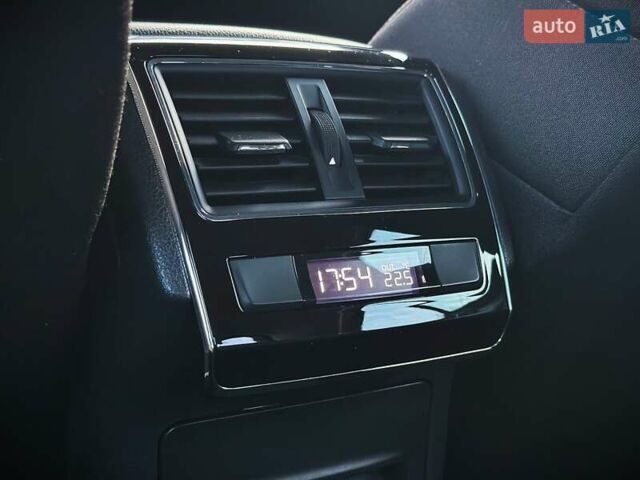 Белый Шкода Суперб, объемом двигателя 1.97 л и пробегом 120 тыс. км за 26300 $, фото 30 на Automoto.ua