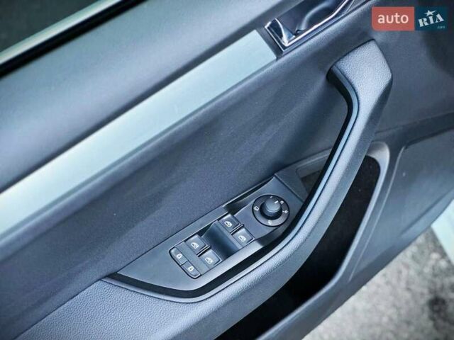 Белый Шкода Суперб, объемом двигателя 1.97 л и пробегом 120 тыс. км за 26300 $, фото 22 на Automoto.ua