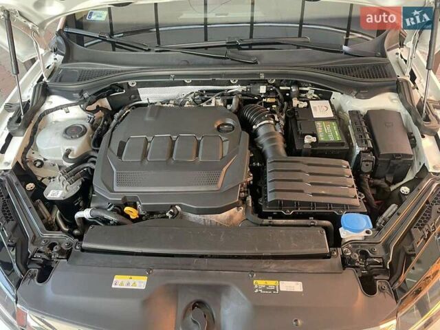 Белый Шкода Суперб, объемом двигателя 1.97 л и пробегом 241 тыс. км за 25600 $, фото 14 на Automoto.ua