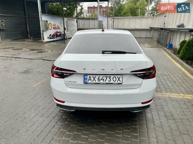 Белый Шкода Суперб, объемом двигателя 1.97 л и пробегом 241 тыс. км за 25600 $, фото 6 на Automoto.ua