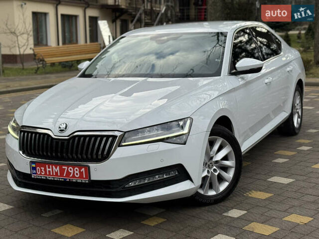 Белый Шкода Суперб, объемом двигателя 2 л и пробегом 164 тыс. км за 25450 $, фото 193 на Automoto.ua