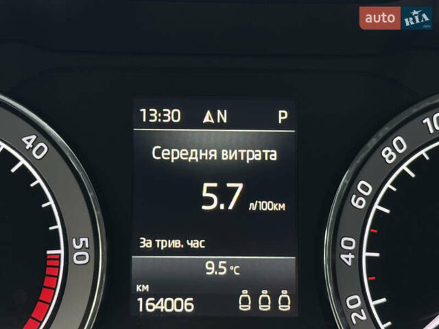 Белый Шкода Суперб, объемом двигателя 2 л и пробегом 164 тыс. км за 25450 $, фото 155 на Automoto.ua