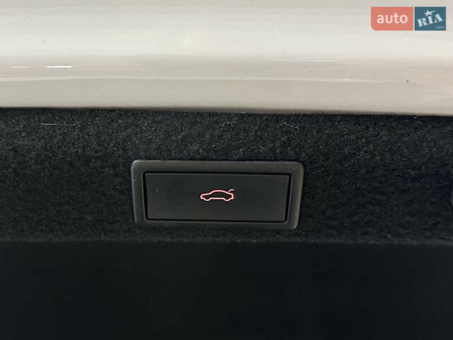 Білий Шкода Суперб, об'ємом двигуна 1.4 л та пробігом 54 тис. км за 38900 $, фото 54 на Automoto.ua