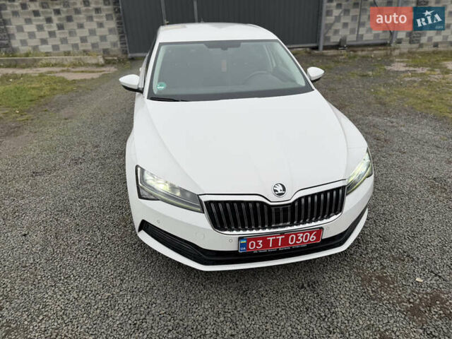 Білий Шкода Суперб, об'ємом двигуна 1.97 л та пробігом 206 тис. км за 25500 $, фото 18 на Automoto.ua