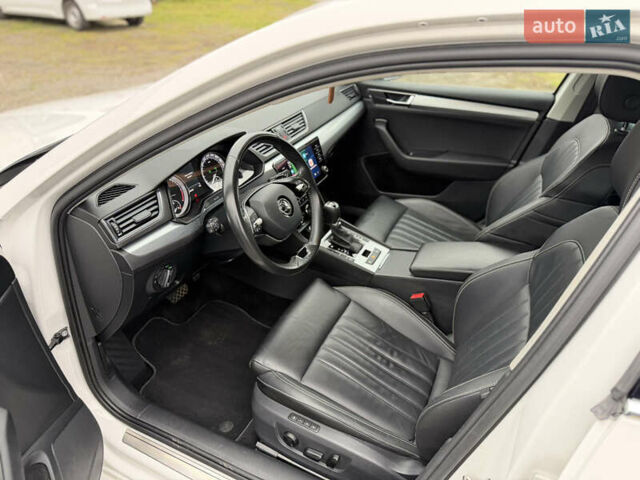 Білий Шкода Суперб, об'ємом двигуна 1.97 л та пробігом 206 тис. км за 25500 $, фото 52 на Automoto.ua