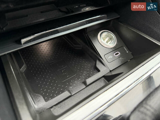 Білий Шкода Суперб, об'ємом двигуна 1.97 л та пробігом 206 тис. км за 25500 $, фото 50 на Automoto.ua