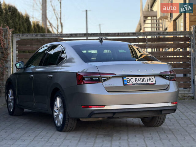 Белый Шкода Суперб, объемом двигателя 1.97 л и пробегом 113 тыс. км за 33999 $, фото 23 на Automoto.ua