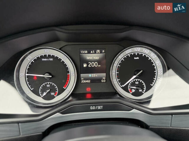 Білий Шкода Суперб, об'ємом двигуна 1.97 л та пробігом 206 тис. км за 25500 $, фото 49 на Automoto.ua