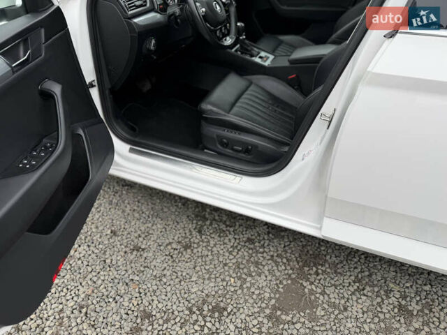 Білий Шкода Суперб, об'ємом двигуна 1.97 л та пробігом 206 тис. км за 25500 $, фото 34 на Automoto.ua