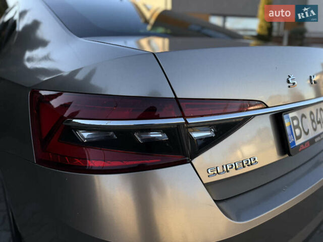 Белый Шкода Суперб, объемом двигателя 1.97 л и пробегом 113 тыс. км за 33999 $, фото 33 на Automoto.ua