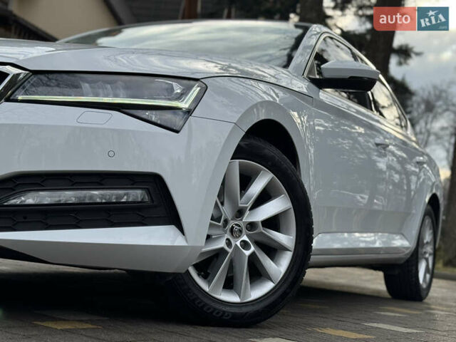 Белый Шкода Суперб, объемом двигателя 2 л и пробегом 164 тыс. км за 25450 $, фото 66 на Automoto.ua