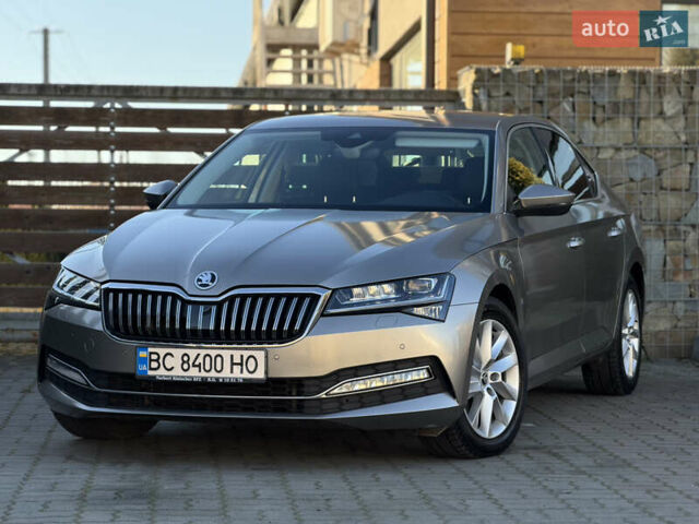 Белый Шкода Суперб, объемом двигателя 1.97 л и пробегом 113 тыс. км за 33999 $, фото 11 на Automoto.ua