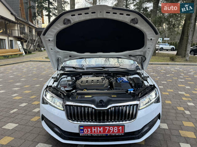 Белый Шкода Суперб, объемом двигателя 2 л и пробегом 164 тыс. км за 25450 $, фото 161 на Automoto.ua