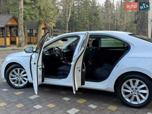 Белый Шкода Суперб, объемом двигателя 2 л и пробегом 164 тыс. км за 25450 $, фото 21 на Automoto.ua