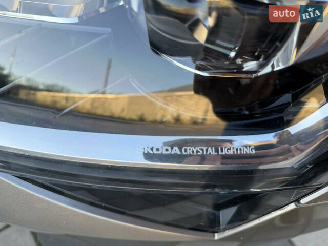 Белый Шкода Суперб, объемом двигателя 1.97 л и пробегом 113 тыс. км за 33999 $, фото 34 на Automoto.ua