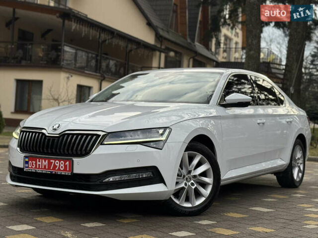 Белый Шкода Суперб, объемом двигателя 2 л и пробегом 164 тыс. км за 25450 $, фото 4 на Automoto.ua