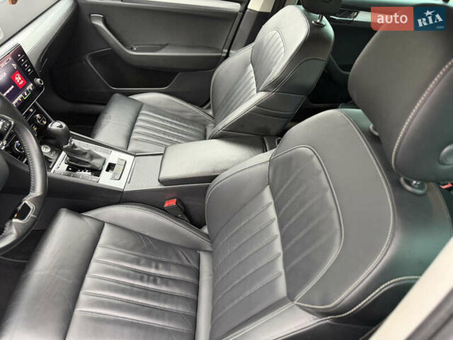 Білий Шкода Суперб, об'ємом двигуна 1.97 л та пробігом 206 тис. км за 25500 $, фото 37 на Automoto.ua