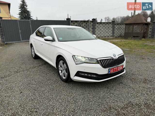 Білий Шкода Суперб, об'ємом двигуна 1.97 л та пробігом 206 тис. км за 25500 $, фото 4 на Automoto.ua