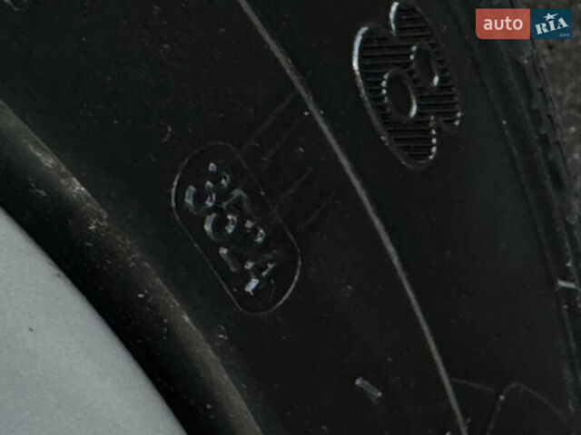 Белый Шкода Суперб, объемом двигателя 2 л и пробегом 164 тыс. км за 25450 $, фото 61 на Automoto.ua