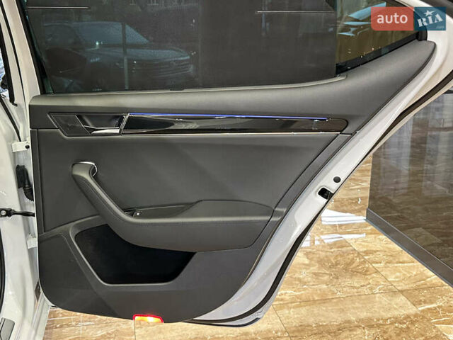 Білий Шкода Суперб, об'ємом двигуна 1.4 л та пробігом 54 тис. км за 38900 $, фото 55 на Automoto.ua