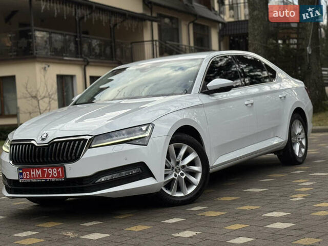 Белый Шкода Суперб, объемом двигателя 2 л и пробегом 164 тыс. км за 25450 $, фото 199 на Automoto.ua