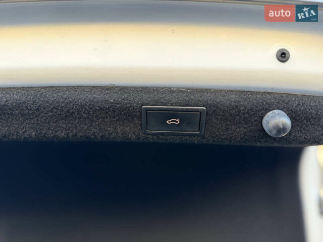 Белый Шкода Суперб, объемом двигателя 1.97 л и пробегом 113 тыс. км за 33999 $, фото 64 на Automoto.ua