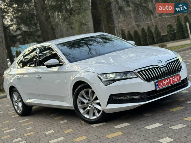 Белый Шкода Суперб, объемом двигателя 2 л и пробегом 164 тыс. км за 25450 $, фото 6 на Automoto.ua