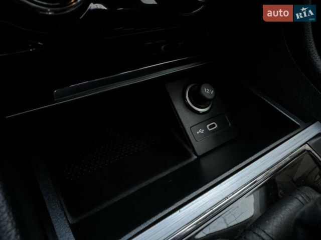 Белый Шкода Суперб, объемом двигателя 2 л и пробегом 164 тыс. км за 25450 $, фото 132 на Automoto.ua