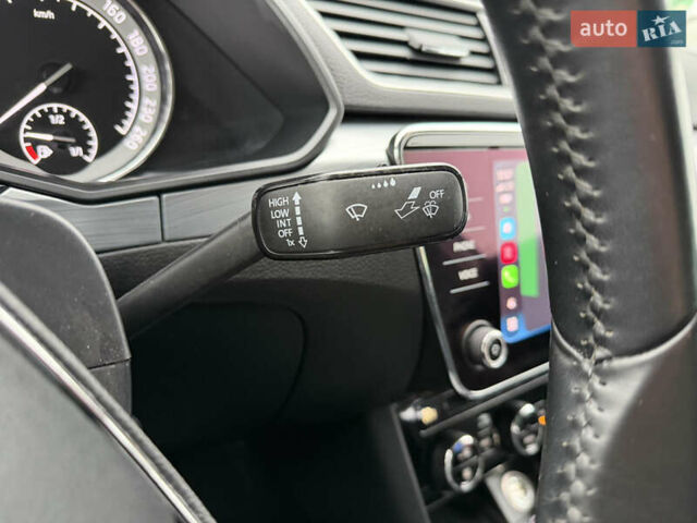 Білий Шкода Суперб, об'ємом двигуна 1.97 л та пробігом 206 тис. км за 25500 $, фото 45 на Automoto.ua