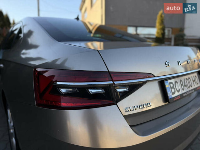 Белый Шкода Суперб, объемом двигателя 1.97 л и пробегом 113 тыс. км за 33999 $, фото 31 на Automoto.ua