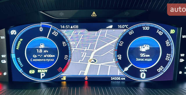 Білий Шкода Суперб, об'ємом двигуна 1.4 л та пробігом 54 тис. км за 38900 $, фото 30 на Automoto.ua