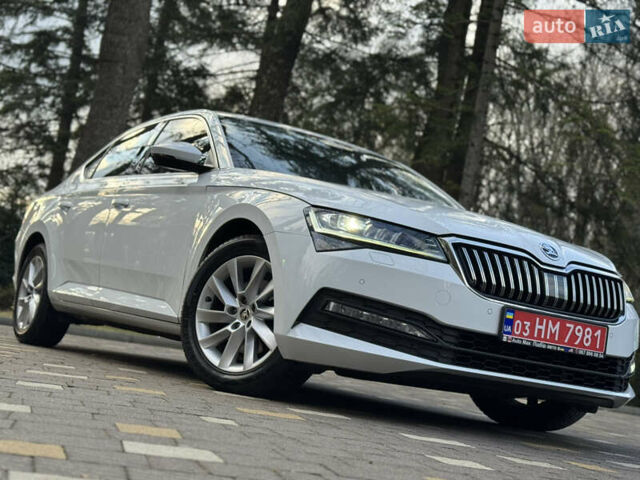 Белый Шкода Суперб, объемом двигателя 2 л и пробегом 164 тыс. км за 25450 $, фото 13 на Automoto.ua