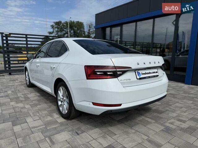 Белый Шкода Суперб, объемом двигателя 1.97 л и пробегом 192 тыс. км за 33700 $, фото 10 на Automoto.ua