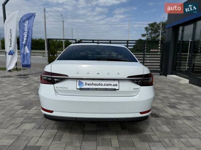 Белый Шкода Суперб, объемом двигателя 1.97 л и пробегом 192 тыс. км за 33700 $, фото 12 на Automoto.ua