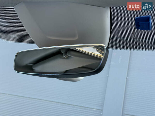 Білий Шкода Суперб, об'ємом двигуна 2 л та пробігом 171 тис. км за 30999 $, фото 52 на Automoto.ua