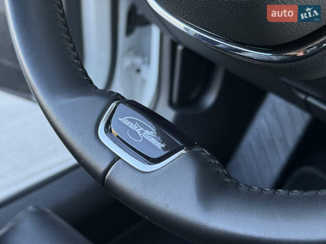 Белый Шкода Суперб, объемом двигателя 2 л и пробегом 171 тыс. км за 30699 $, фото 51 на Automoto.ua