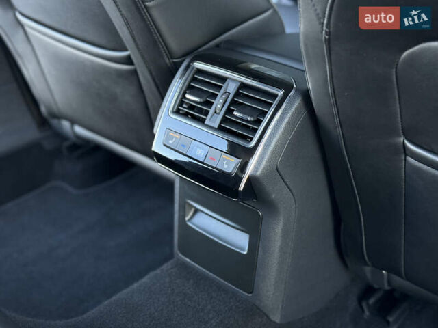 Белый Шкода Суперб, объемом двигателя 2 л и пробегом 171 тыс. км за 30699 $, фото 63 на Automoto.ua